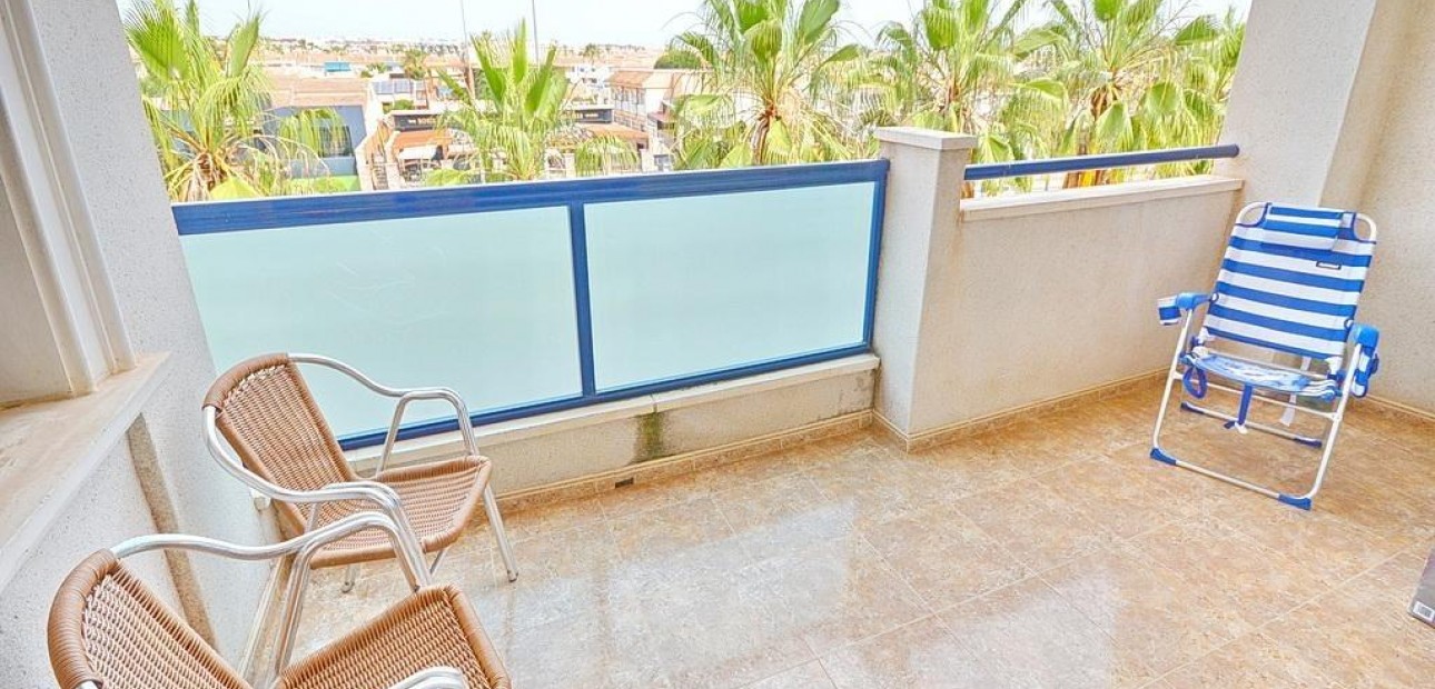 Venta - Apartamento / piso -
Orihuela Costa - Campoamor