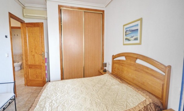 Venta - Apartamento / piso -
Orihuela Costa - Campoamor