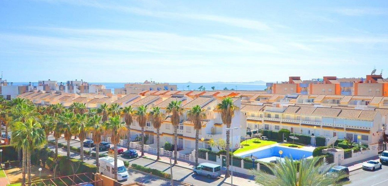 Venta - Apartamento / piso -
Orihuela Costa - Campoamor