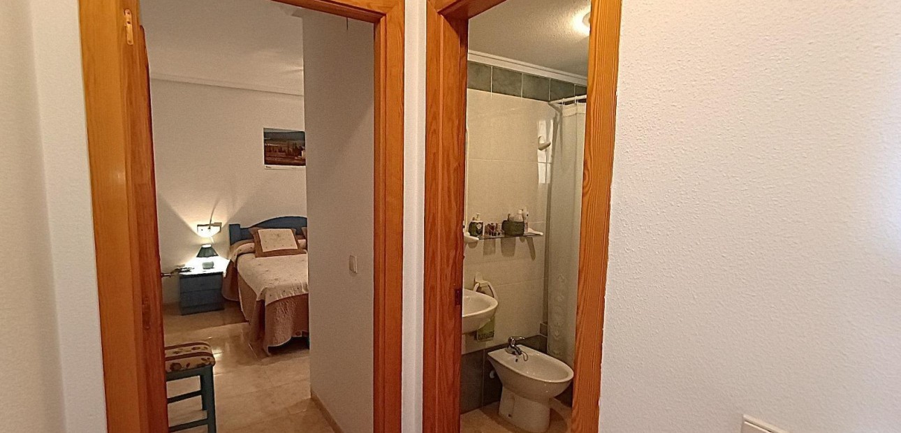 Herverkoop - Appartement / flat -
Torrevieja - torrevieja