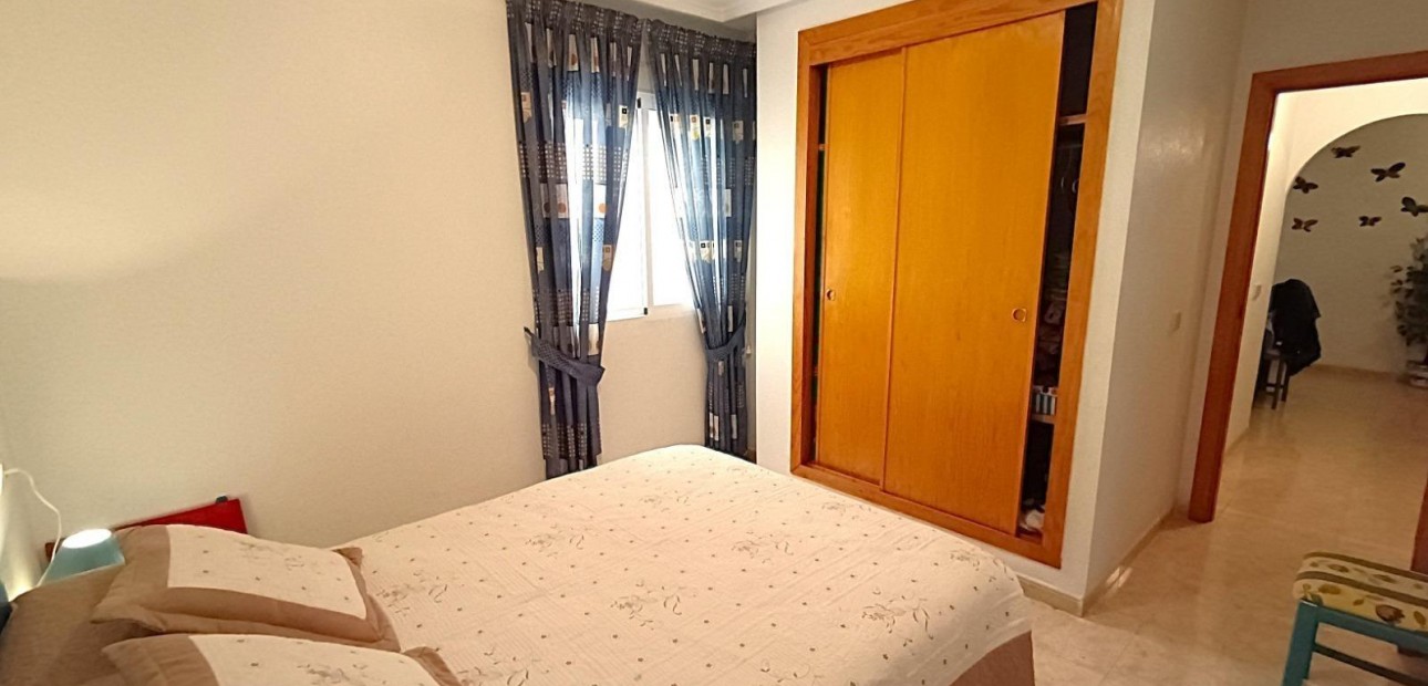 Herverkoop - Appartement / flat -
Torrevieja - torrevieja
