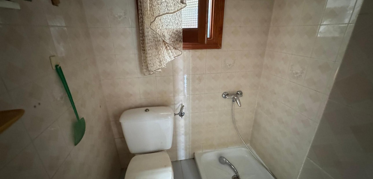 Venta - Villa -
Torrevieja - La Siesta - El Salado - Torreta