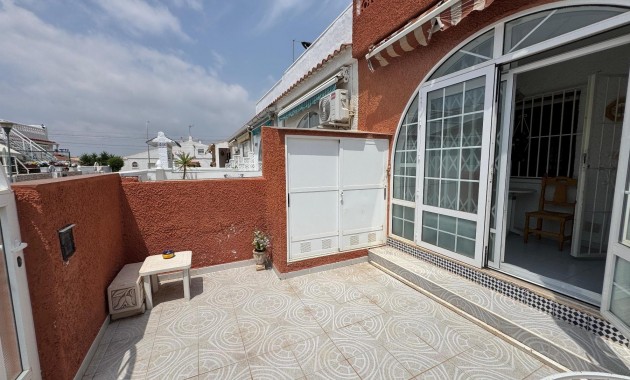 Venta - Villa -
Torrevieja - La Siesta - El Salado - Torreta