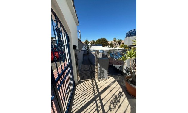 Venta - Apartamento / piso -
Orihuela Costa - Villamartin