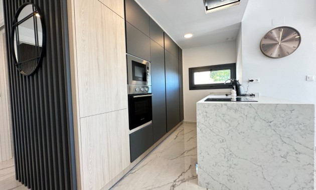 Herverkoop - Penthouse -
ORIHUELA COSTA - Playa Flamenca