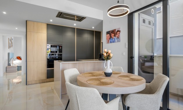 Herverkoop - Appartement / flat -
ORIHUELA COSTA - Playa Flamenca