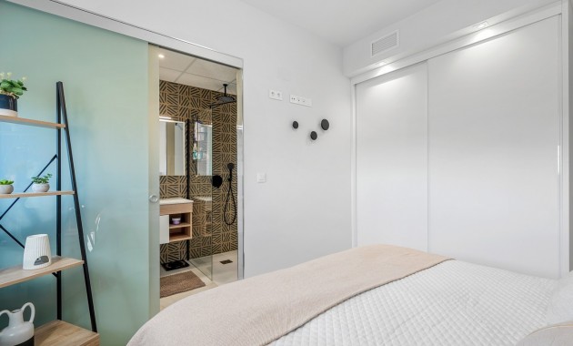 Herverkoop - Appartement / flat -
ORIHUELA COSTA - Playa Flamenca