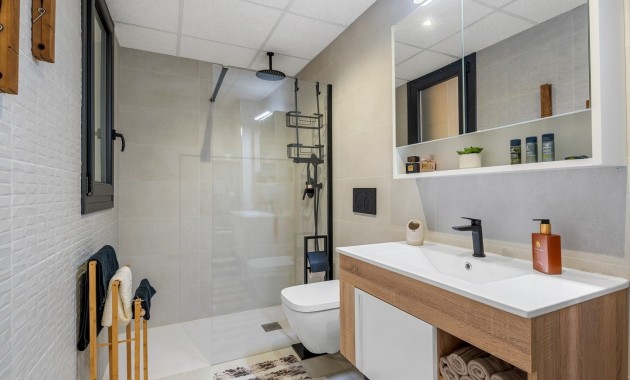 Herverkoop - Appartement / flat -
ORIHUELA COSTA - Playa Flamenca