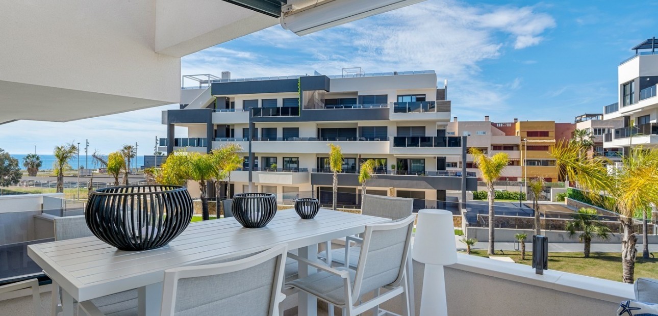 Herverkoop - Appartement / flat -
ORIHUELA COSTA - Playa Flamenca