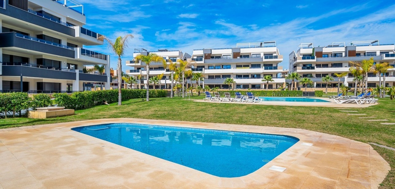 Herverkoop - Appartement / flat -
ORIHUELA COSTA - Playa Flamenca