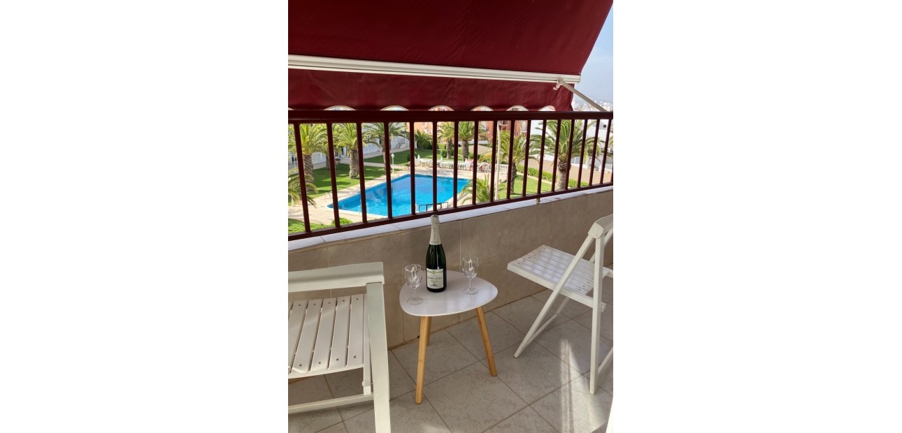 Venta - Apartamento / piso -
Torrevieja - Torreblanca