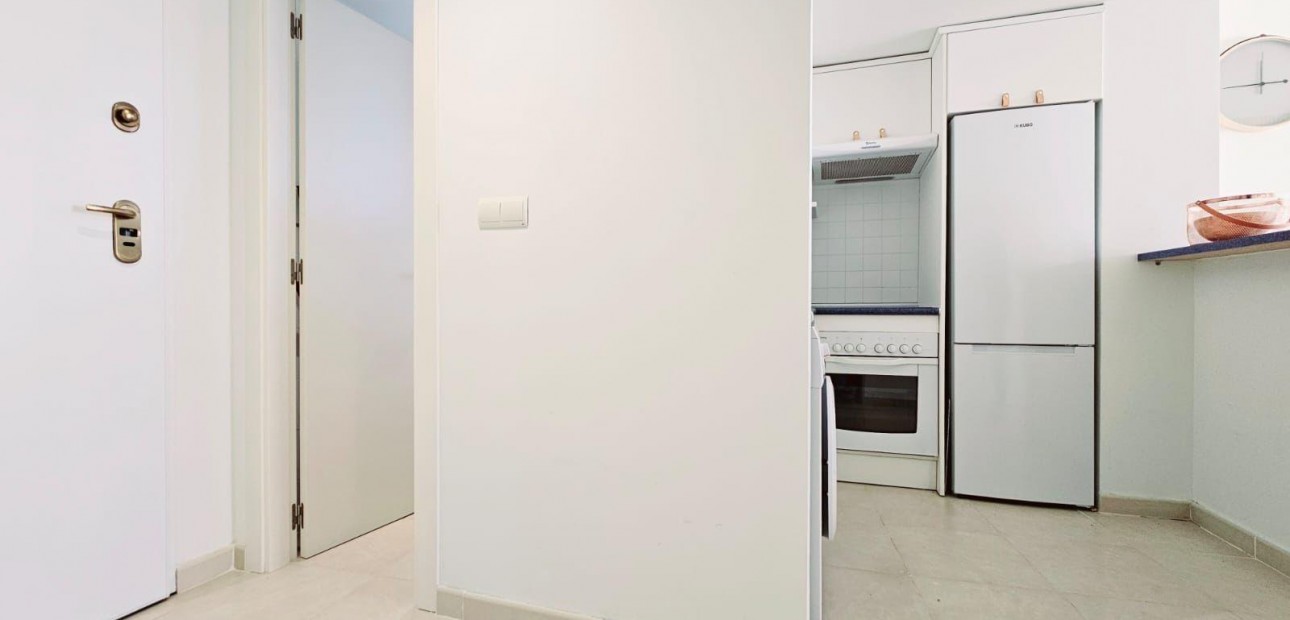 Herverkoop - Appartement / flat -
Torrevieja - Los balcones
