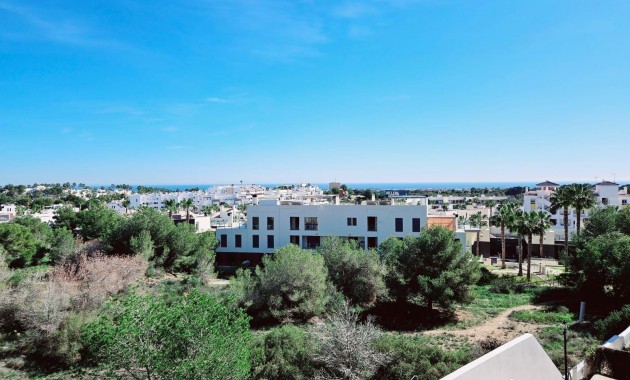 Herverkoop - Appartement / flat -
Torrevieja - Los balcones