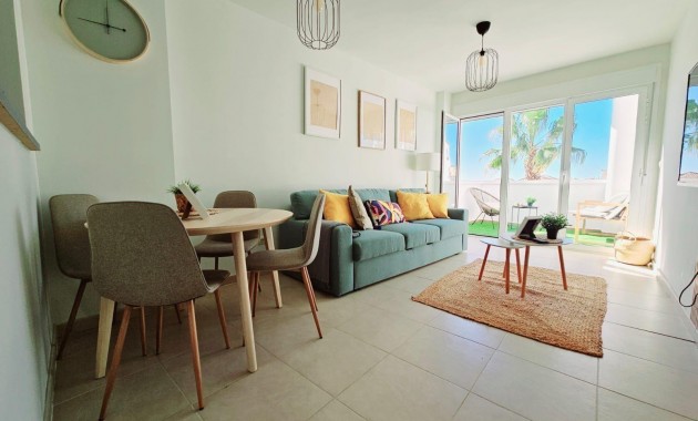 Herverkoop - Appartement / flat -
Torrevieja - Los balcones