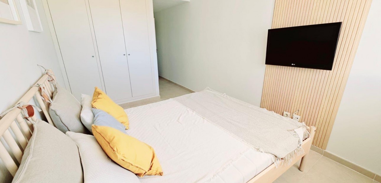 Herverkoop - Appartement / flat -
Torrevieja - Los balcones
