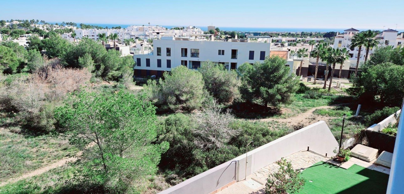 Herverkoop - Appartement / flat -
Torrevieja - Los balcones