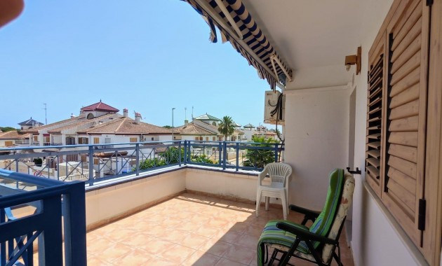 Venta - Apartamento / piso -
Pilar de la Horadada - Mil Palmeras