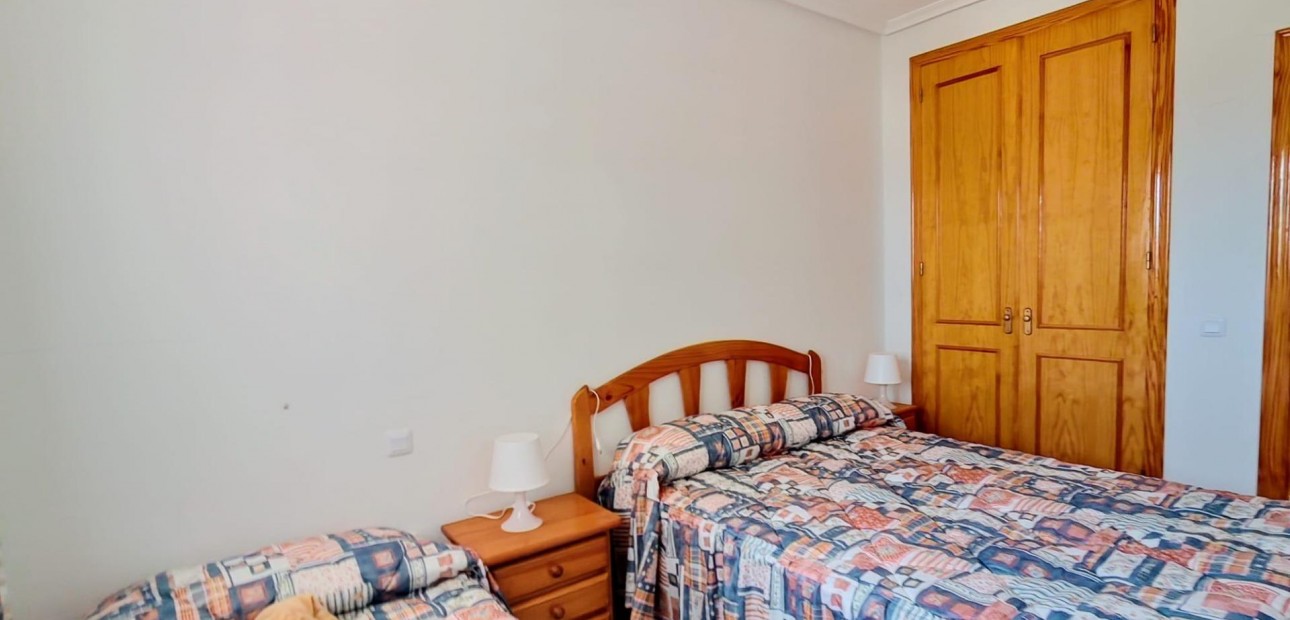 Venta - Apartamento / piso -
Pilar de la Horadada - Mil Palmeras