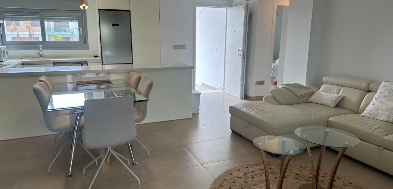 Venta - Apartamento / piso -
Orihuela - Entre Naranjos Vistabella