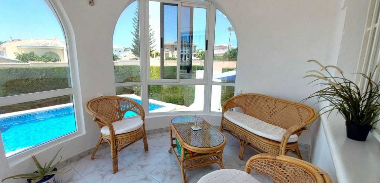 Venta - Villa -
Ciudad Quesada - Pueblo Bravo