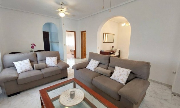 Venta - Villa -
Ciudad Quesada - Pueblo Bravo