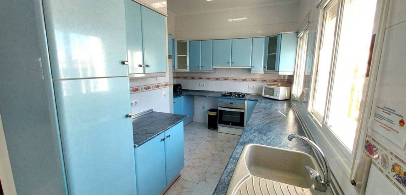 Venta - Villa -
Ciudad Quesada - Pueblo Bravo