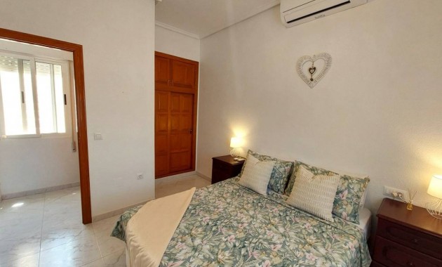 Venta - Villa -
Ciudad Quesada - Pueblo Bravo