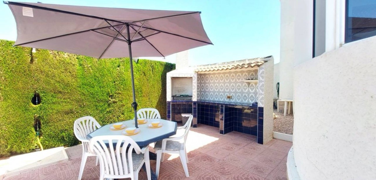 Venta - Villa -
Ciudad Quesada - Pueblo Bravo