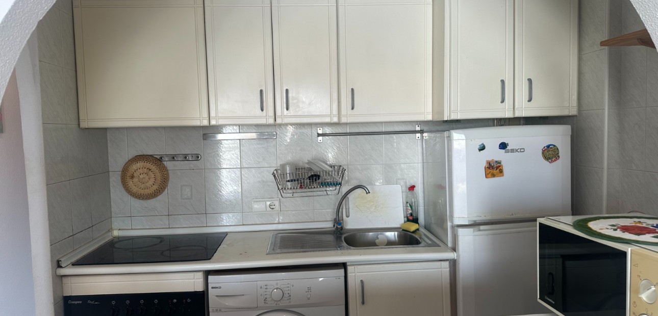 Sale - Apartment / flat -
Torrevieja - Los Frutales
