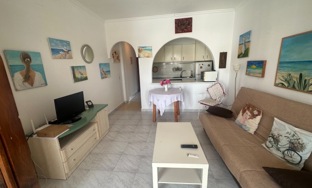 Sale - Apartment / flat -
Torrevieja - Los Frutales