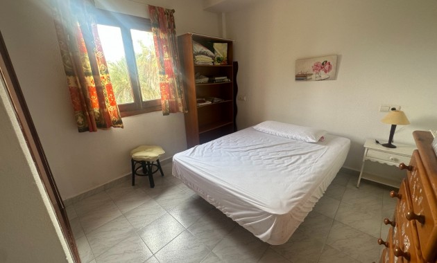 Sale - Apartment / flat -
Torrevieja - Los Frutales