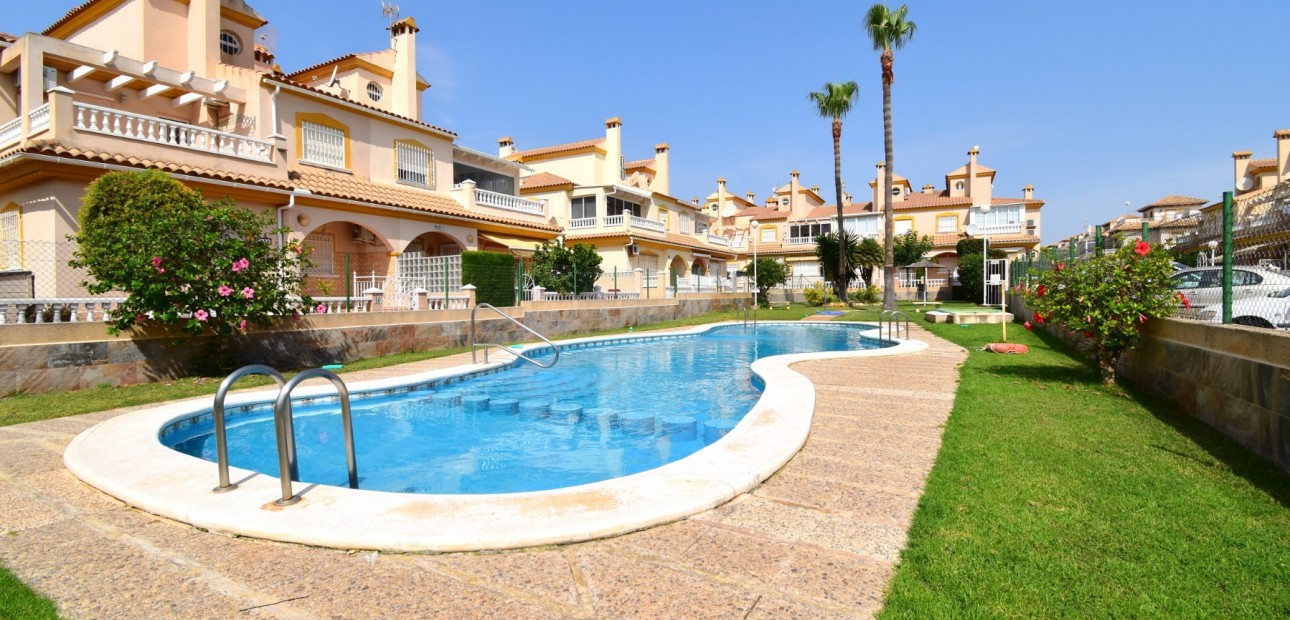 Venta - Adosado -
Orihuela Costa - Playa Flamenca
