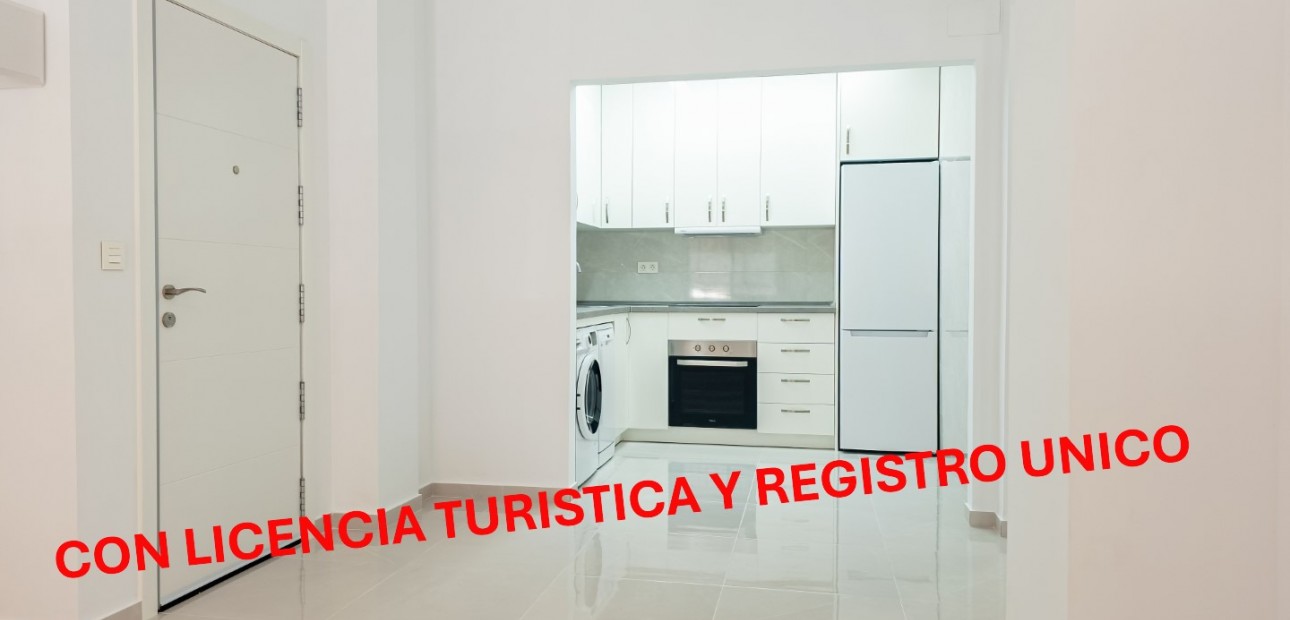 Herverkoop - Flat -
Torrevieja - El Acequión - Los Náufragos
