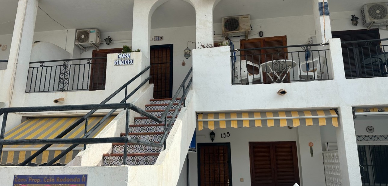 Venta - Apartamento / piso -
Torrevieja - Los Frutales