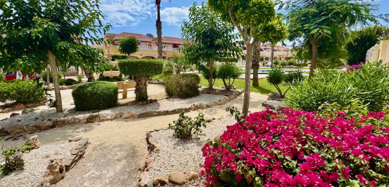 Venta - Villa -
Algorfa - Lo Crispin