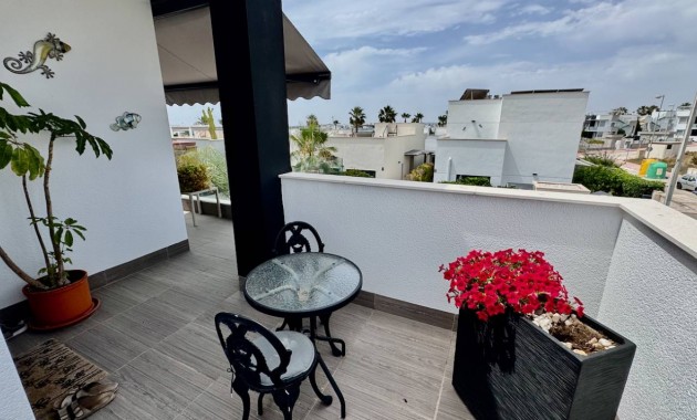 Herverkoop - Villa -
Ciudad Quesada