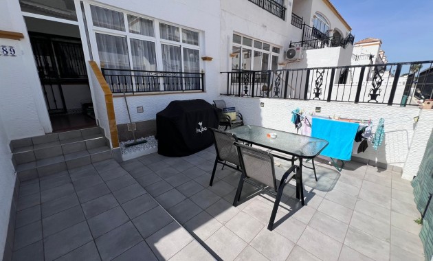 Herverkoop - Apartment flat -
Vistabella Golf