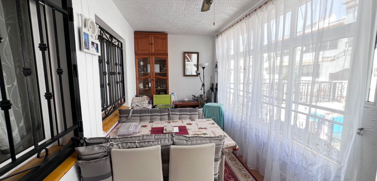Herverkoop - Apartment flat -
Vistabella Golf