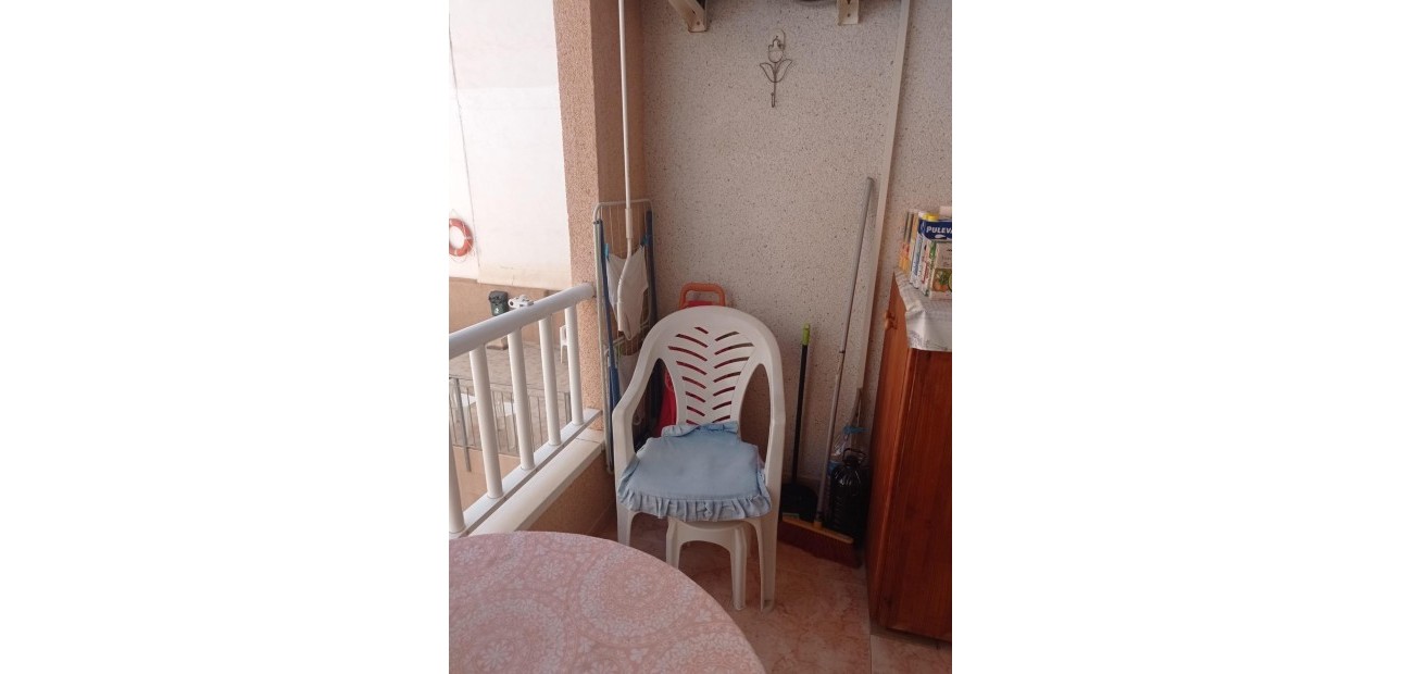 Sale - Apartment / flat -
Torrevieja - Estacion de autobuses
