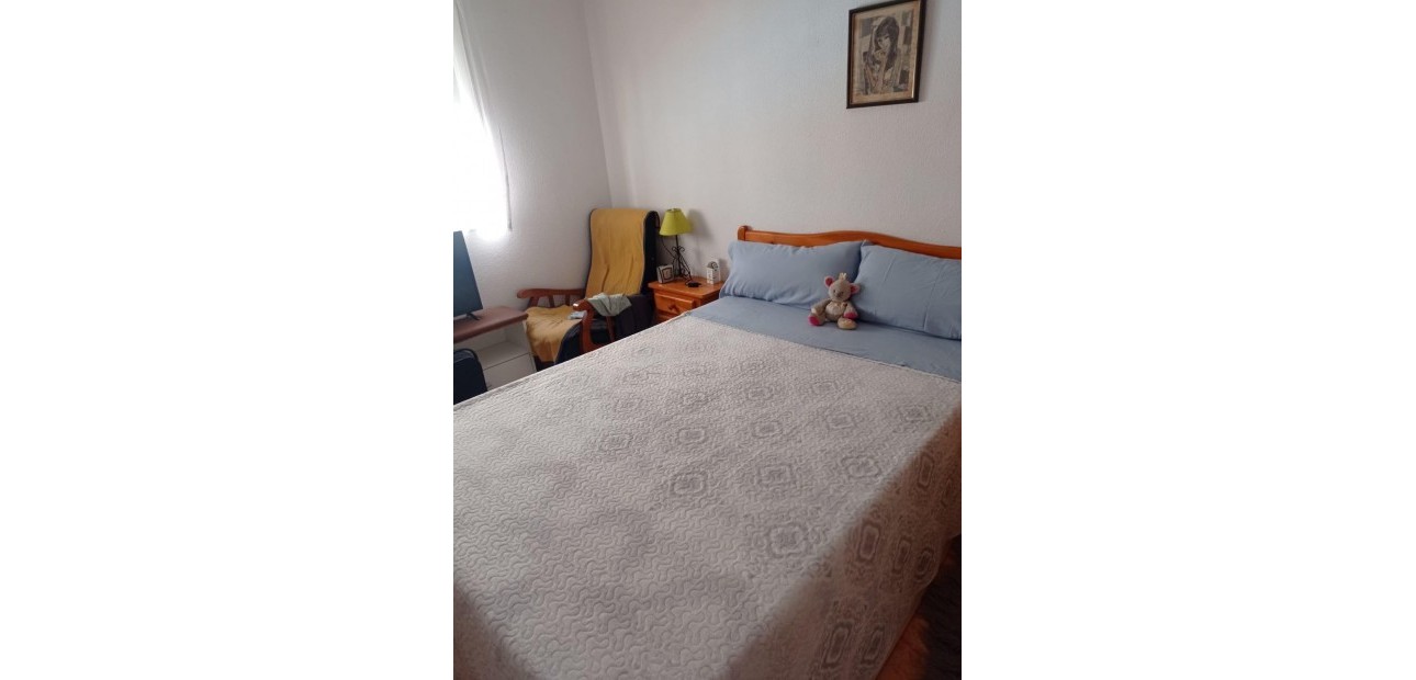 Sale - Apartment / flat -
Torrevieja - Estacion de autobuses