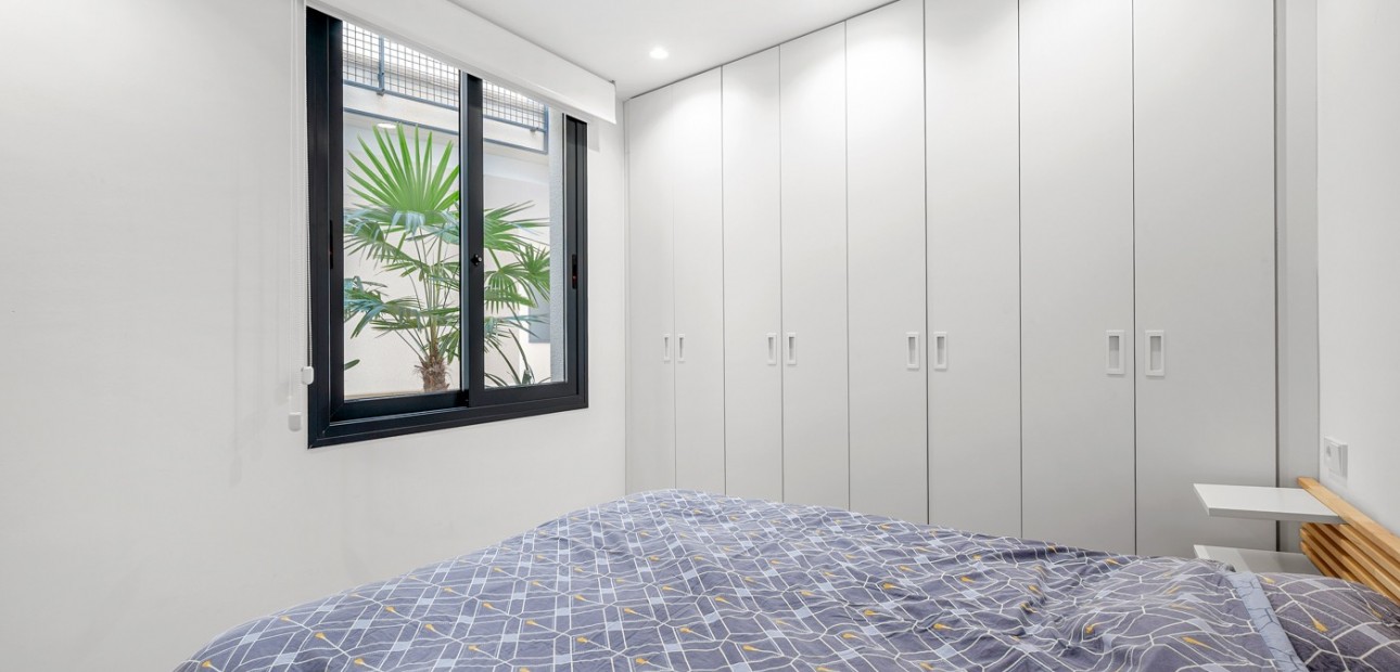 Venta - Apartamento / piso -
Monforte del Cid - Font del llop