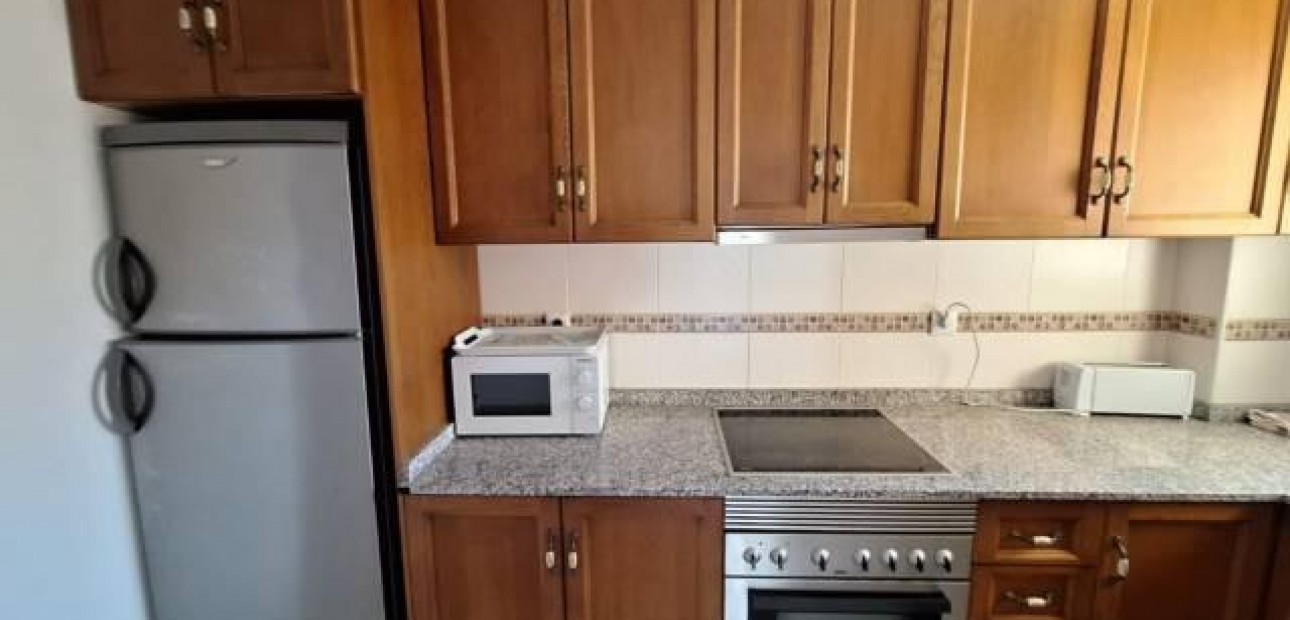 Venta - Bungalow -
Torrevieja - Centro