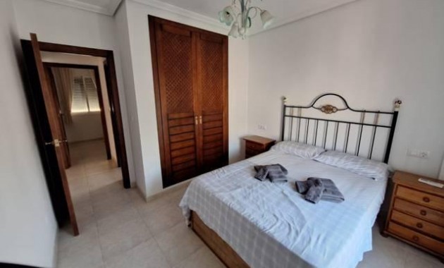 Venta - Bungalow -
Torrevieja - Centro