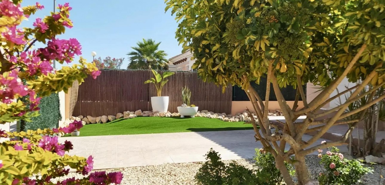 Venta - Bungalow -
Los Montesinos - Pueblo 8