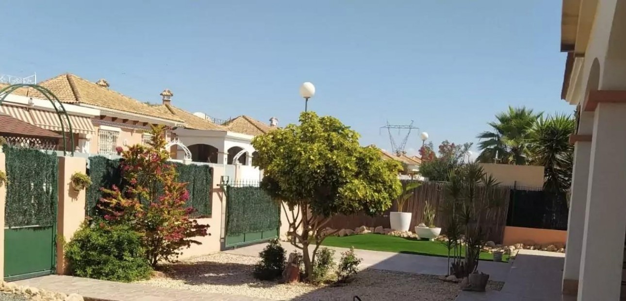 Venta - Bungalow -
Los Montesinos - Pueblo 8