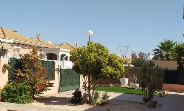 Venta - Bungalow -
Los Montesinos - Pueblo 8