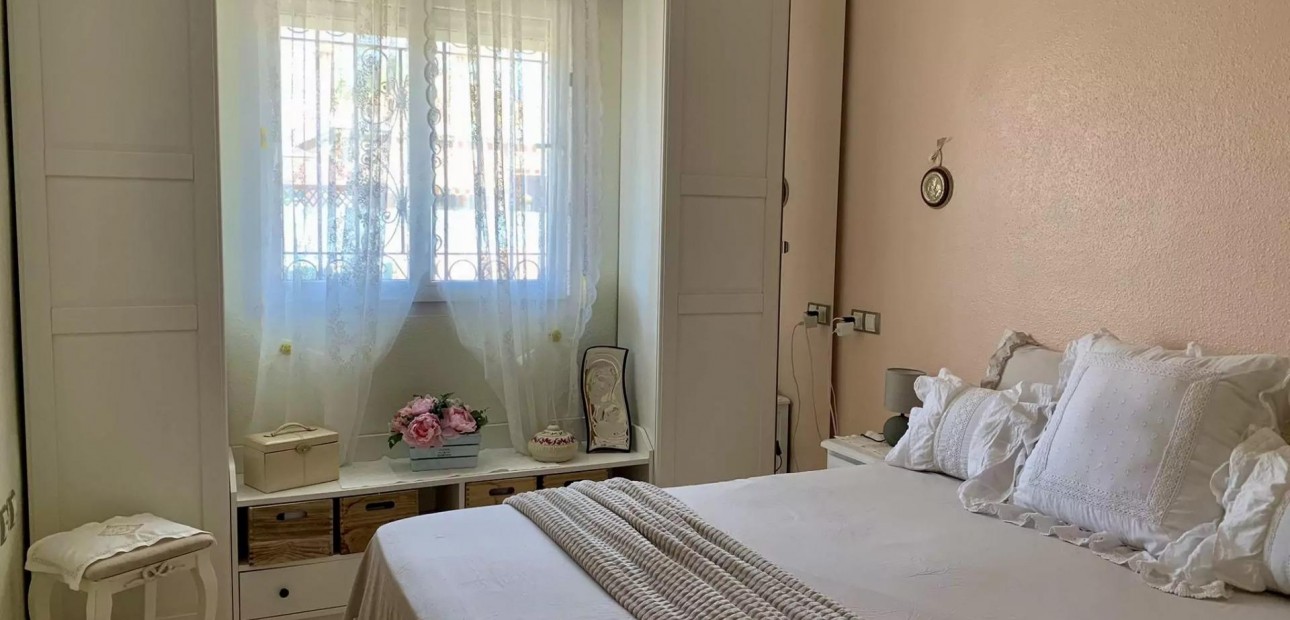Venta - Bungalow -
Los Montesinos - Pueblo 8