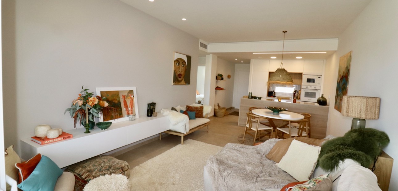 Venta - Apartamento / piso -
Guardamar del Segura - El Raso
