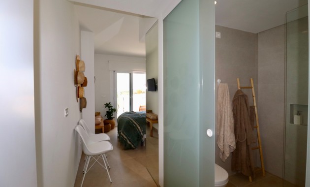 Venta - Apartamento / piso -
Guardamar del Segura - El Raso