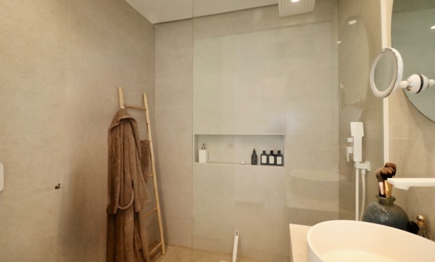 Venta - Apartamento / piso -
Guardamar del Segura - El Raso